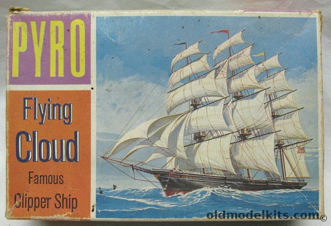 Pyro Flying Cloud Clipper Ship, B370-75 plastic model kit